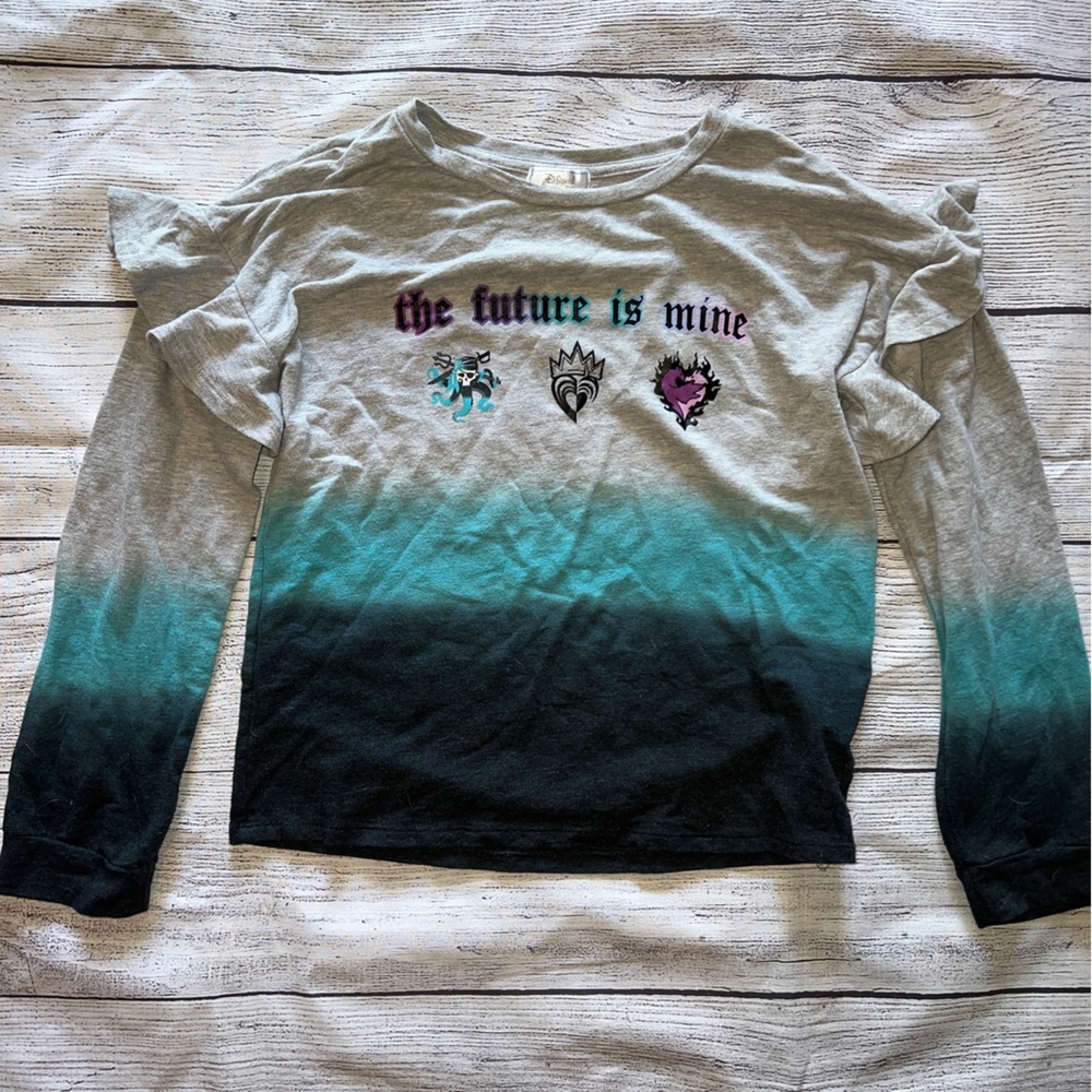 Disney Descendants shirt